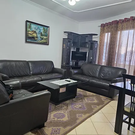 Family 2 Bedroom Apartman